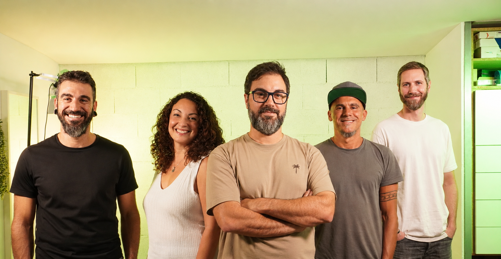 Equipo de Buzonia en el taller de Torremolinos, Málaga